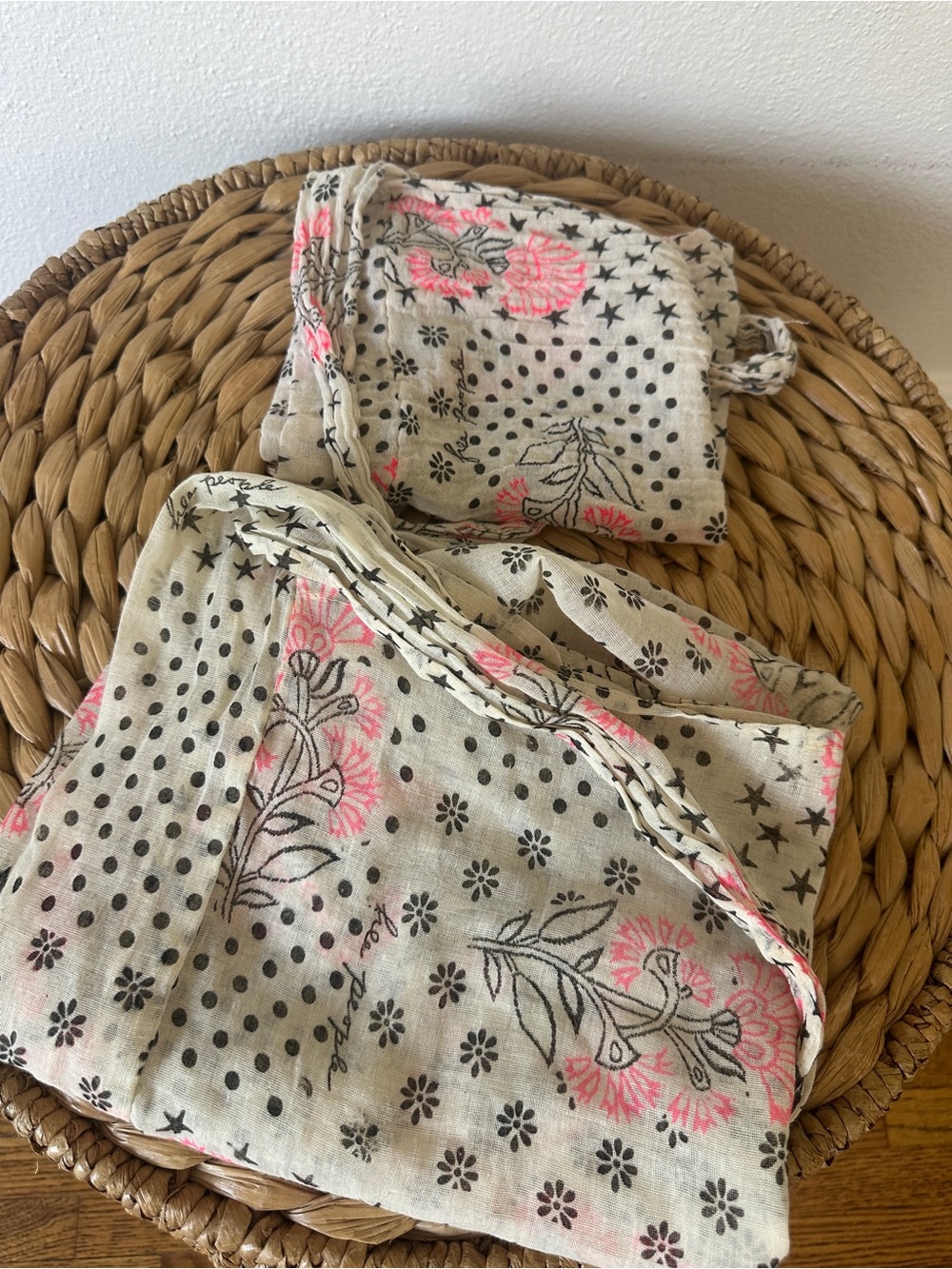 Free People Set of 2 Gauze Tote Bags Pink Floral Star Dot Boho Shopping Bag